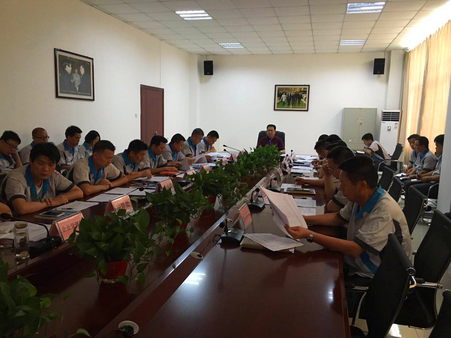 大运机车顺利完成2018年第二季度干部考评工作